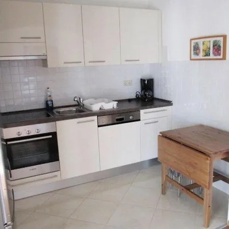 Studio Fur 5 Personen Ca 48 Qm In Vodice, Dalmatien Norddalmatien Apartmán